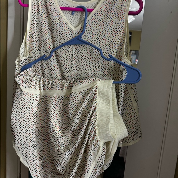 Medium top, large bottom queen of sparkles set. New without tags. Super cute set - Picture 5 of 5